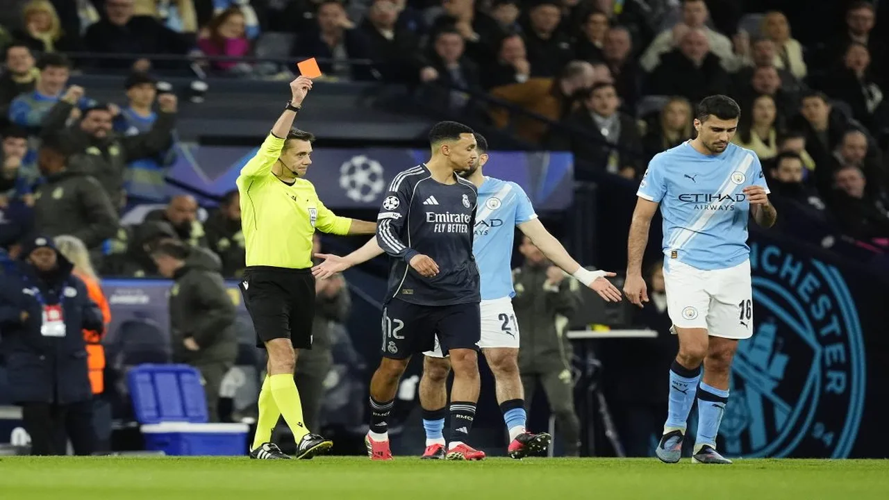 جدل تحكيمي حول ركلتي جزاء لم تُحتسب لصالح مانشستر سيتي ضد ريال مدريد